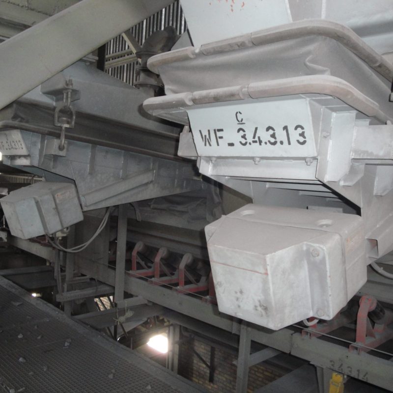 فیدر ویبره مغناطیسی (Magnetic Feeder Vibrator)